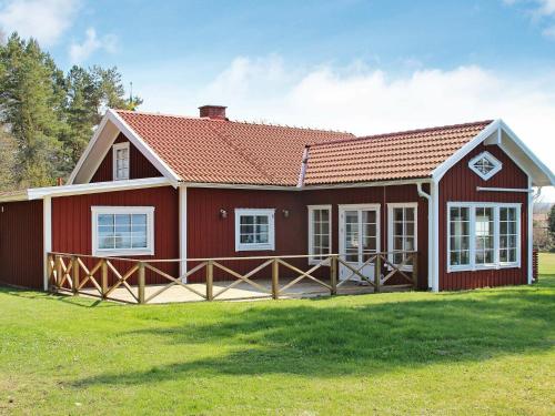 5 person holiday home in MARIESTAD