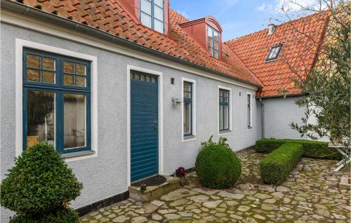 3 Bedroom Stunning Home In Simrishamn