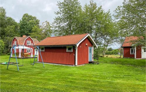 Cozy Home In Edsbruk With Ethernet Internet